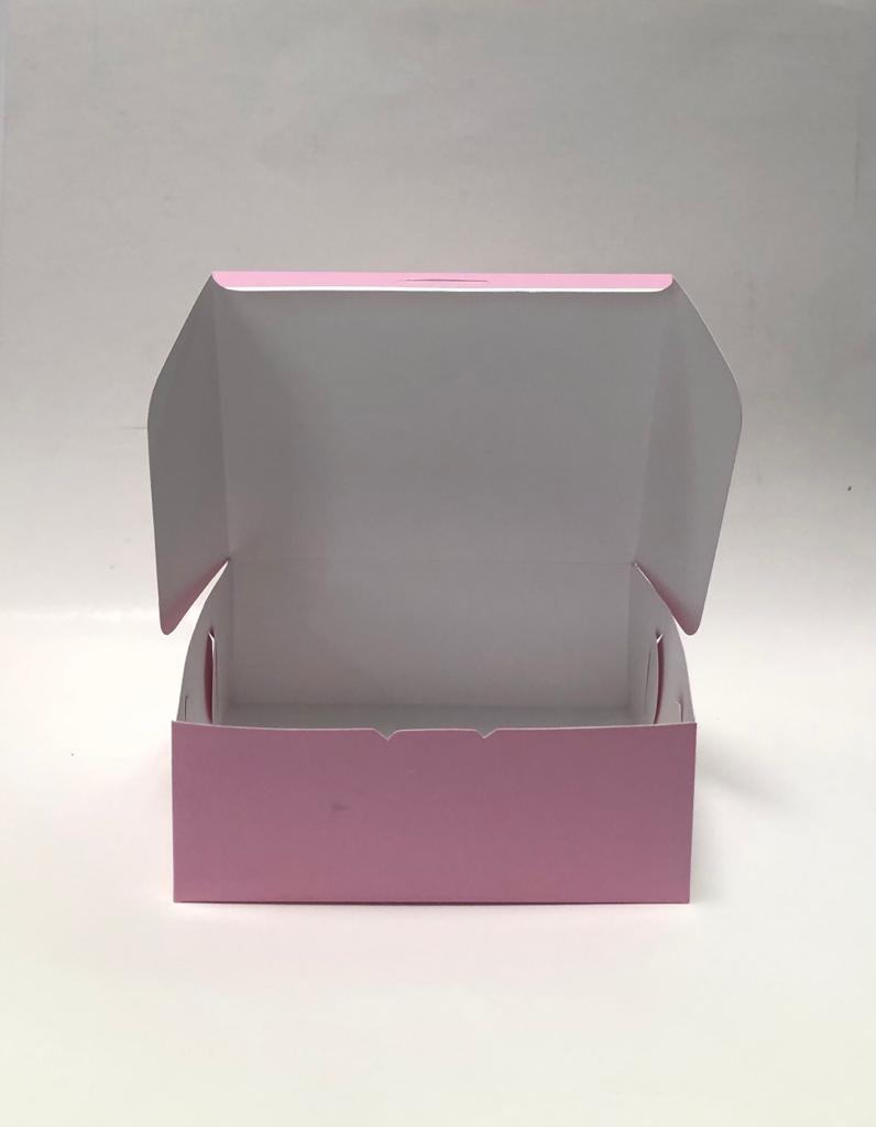 Caja Baul Tipo Torta Rosada de 19x16x7