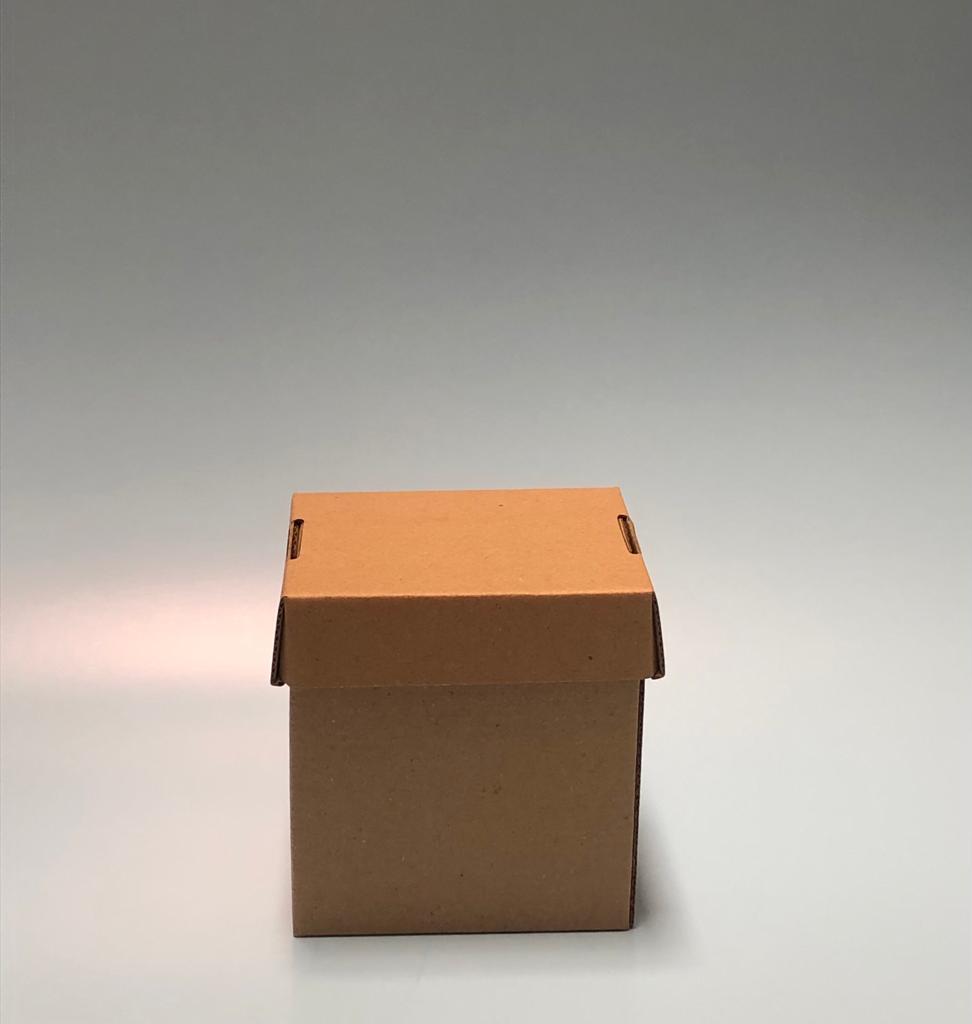 Caja Tapa y Base en Microcorrugado Cafe Cafe 10x10x10