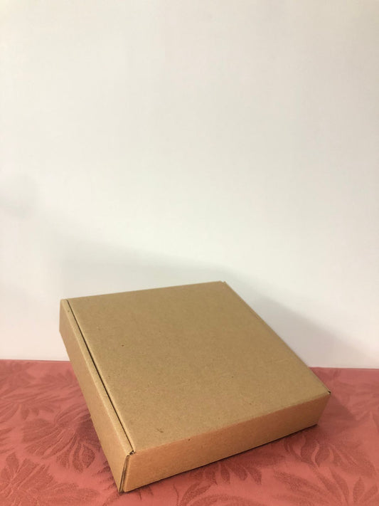 Caja Baul en Microcorrugado Cafe Cafe 22x22x4