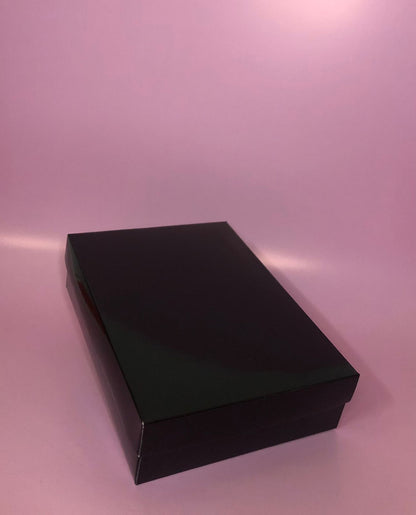 Caja Tapa y Base en Cartulina Negra de 20x15x5