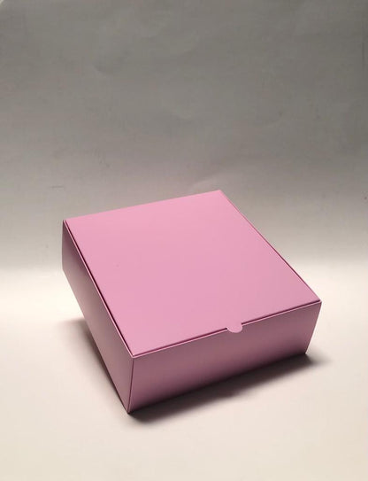 Caja Baul en Cartulina Color Rosada de 19x19x7