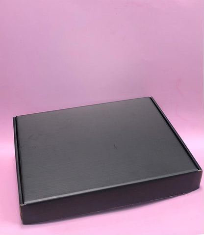 Caja Baul en Microcorrugado Negro-Cafe 30x25x4