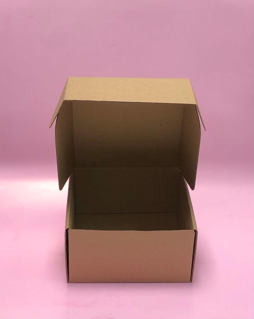Caja Baul en Microcorrugado Cafe Cafe de 18x18x9