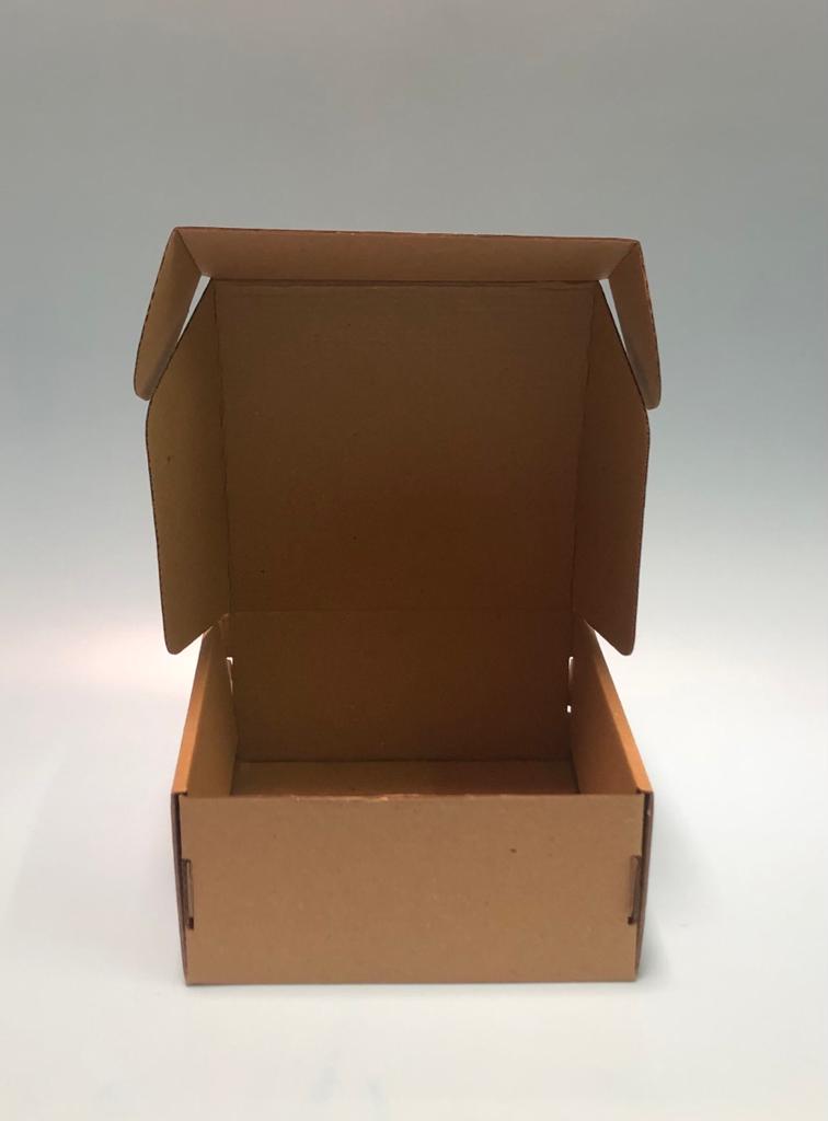 Caja Baul en Microcorrugado Cafe Cafe de 17x17x8