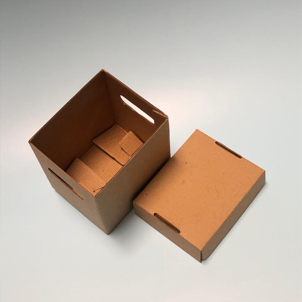 Caja Tapa y Base en Microcorrugado Cafe Cafe 10x10x10