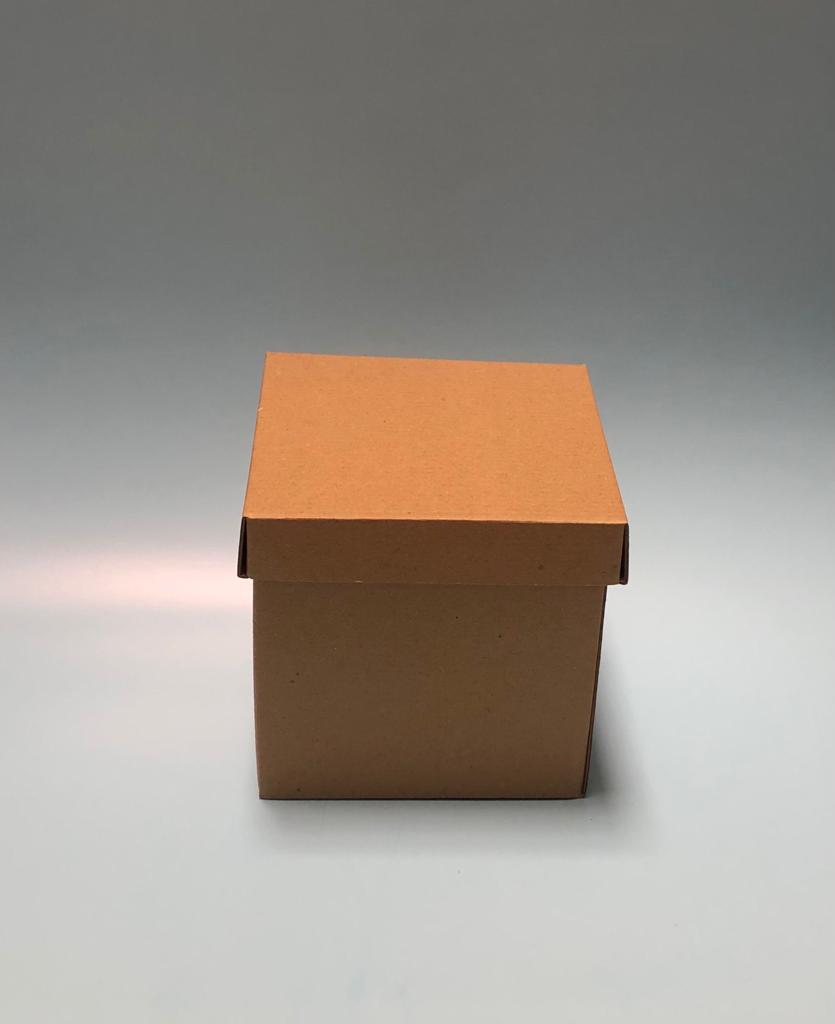 Caja Tapa y Base en Microcorrugado Cafe Cafe 15x15x15