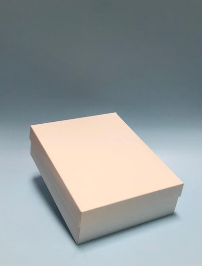 Caja Tapa y Base en Cartulina de 24x19x7 Blanca