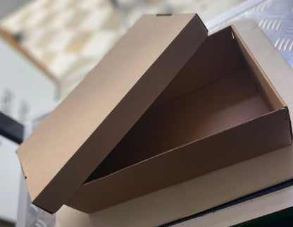 Caja Tapa y Base en Cartón Microcorrugado Café Café 35x17x11 cm