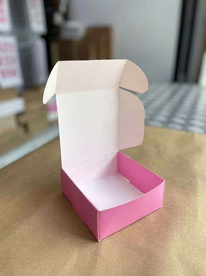 Caja Baul en Cartulina Color 12x12x5